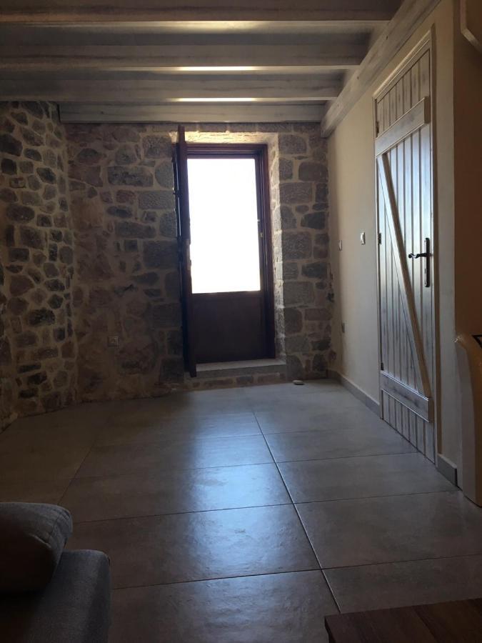 Elata Stone House Vila Exterior foto